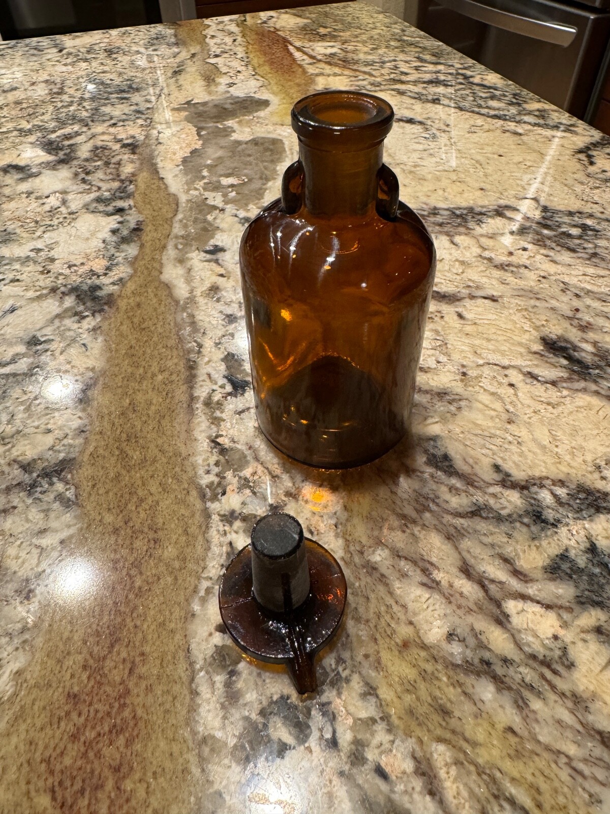 9 Wheaton Glass 100ml Scientific Apothecary Bottles Amber Glass Stopper Jars