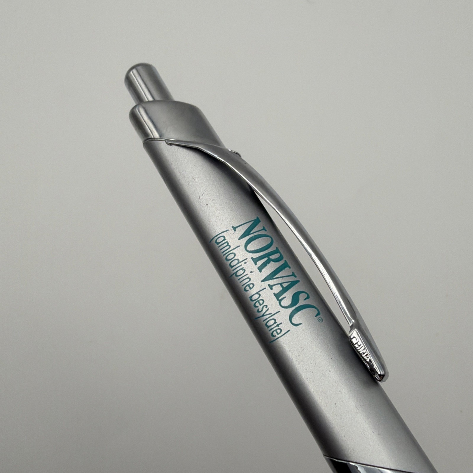 Rare Metal Pharmaceutical Drug Rep Pen Norvasc – Pfizer Logo – Tested & Works