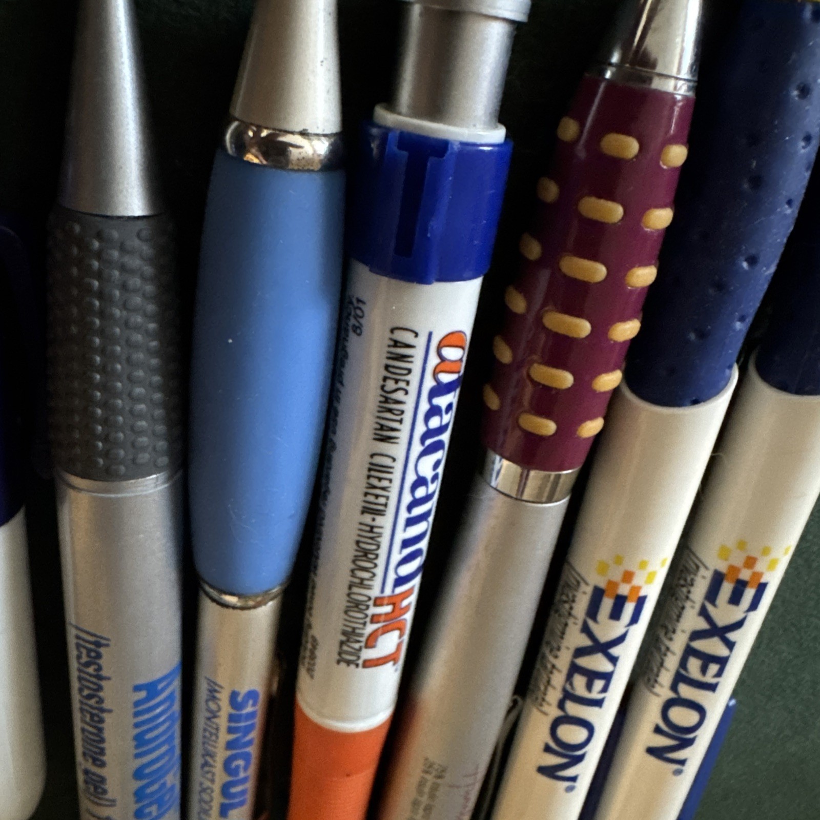 B36 vintage pharmaceutical drug rep Pens -/marker Lot Of 7 Metal & Plastic Mix