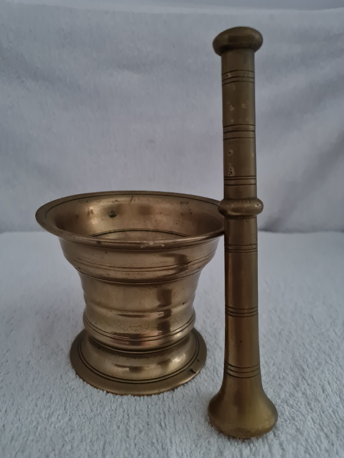 ANTIQUE 4″ SOLID BRASS APOTHECARY MORTAR & PESTLE /DRUGGIST TOOL