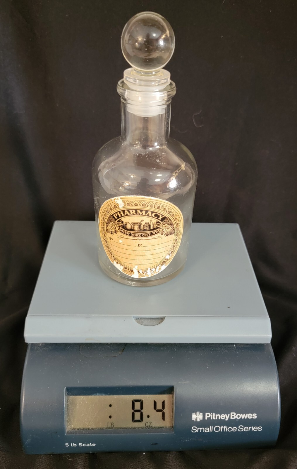 Apothecary Pharmacy New York City 6″ Glass Bottle Stopper Laboratory Display