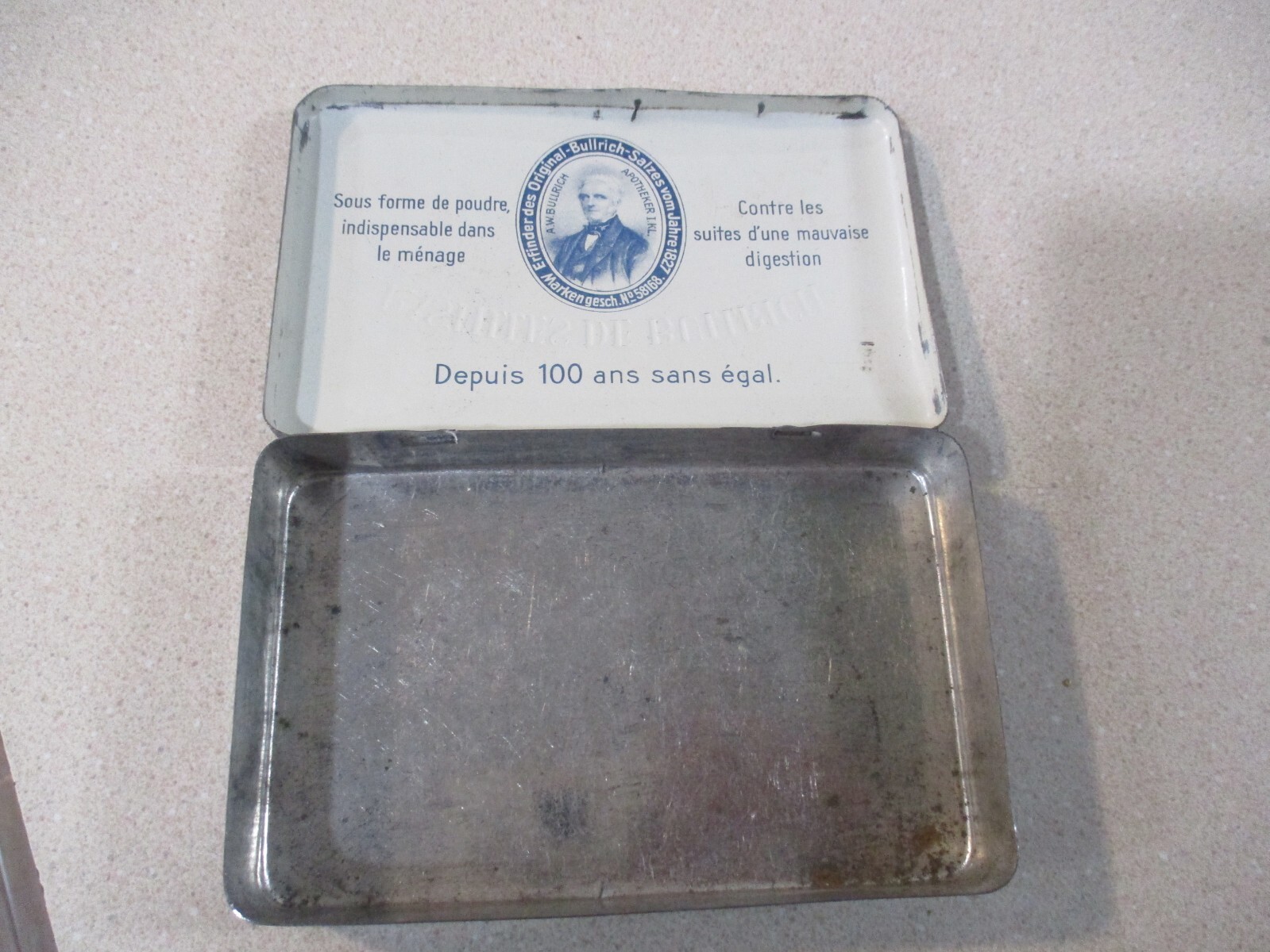 Antique Berlin German Pastilles De Bullrich medical tin box Victorian picture