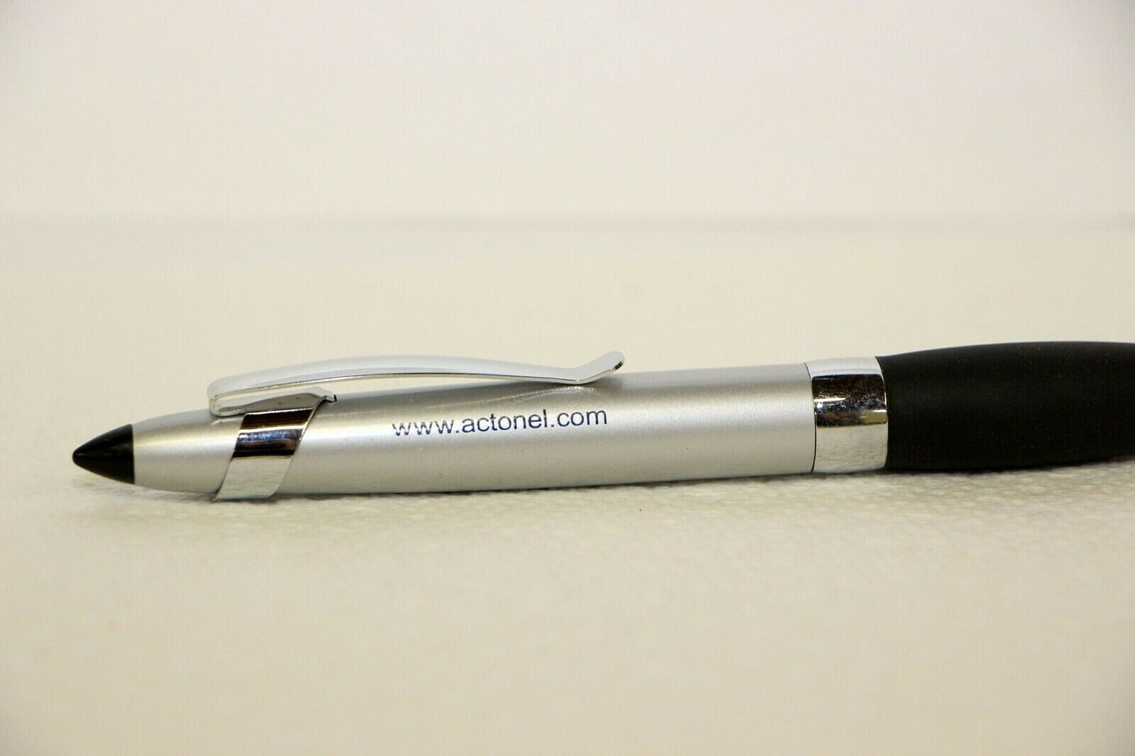 Pharmaceutical Rep Pen Actonel Heavy Metal Black on Silver New in Sleeve