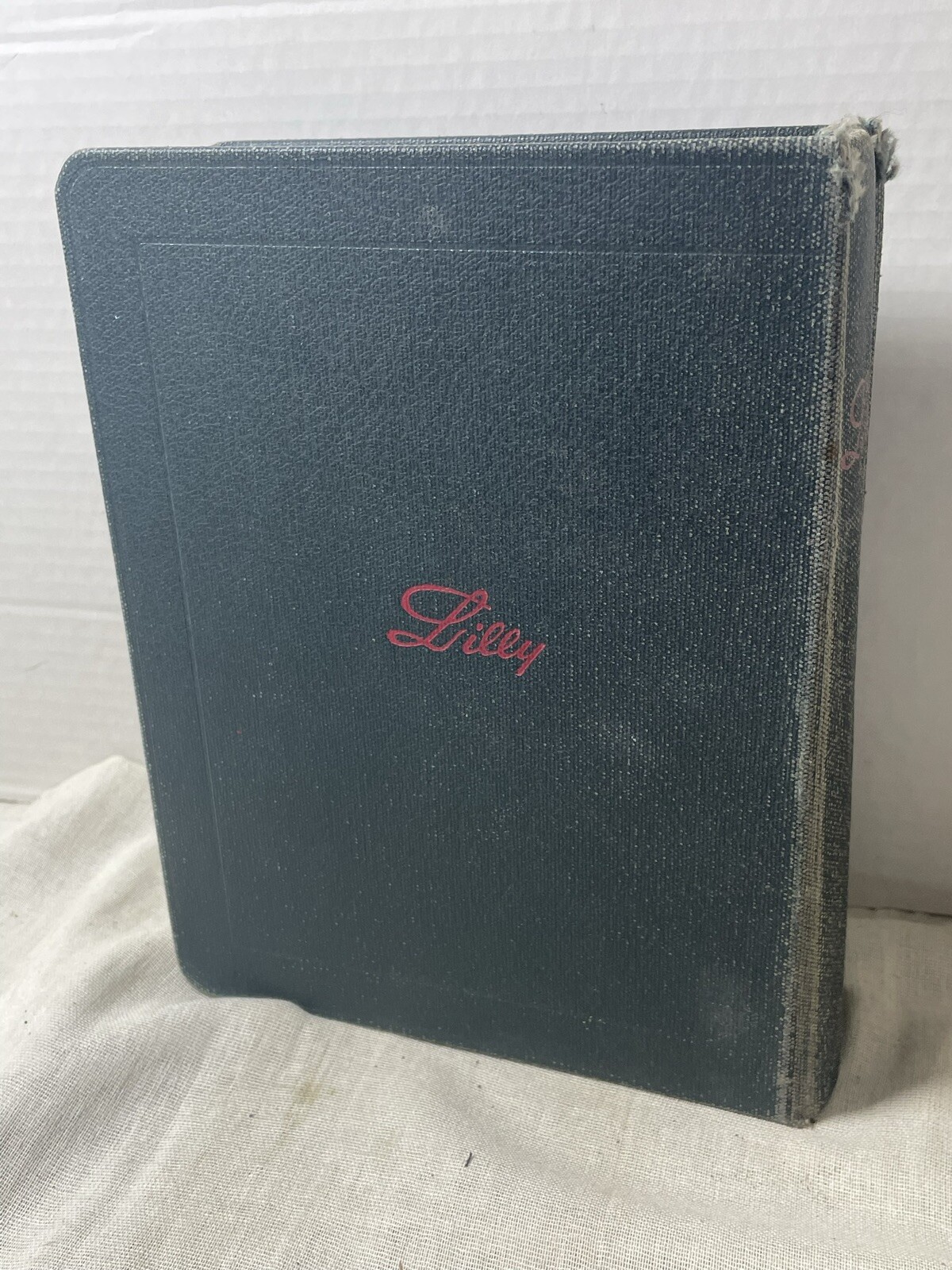 Eli Lilly Pharmacy Marketing reference book 1983 Med Price List Rhodes vintage