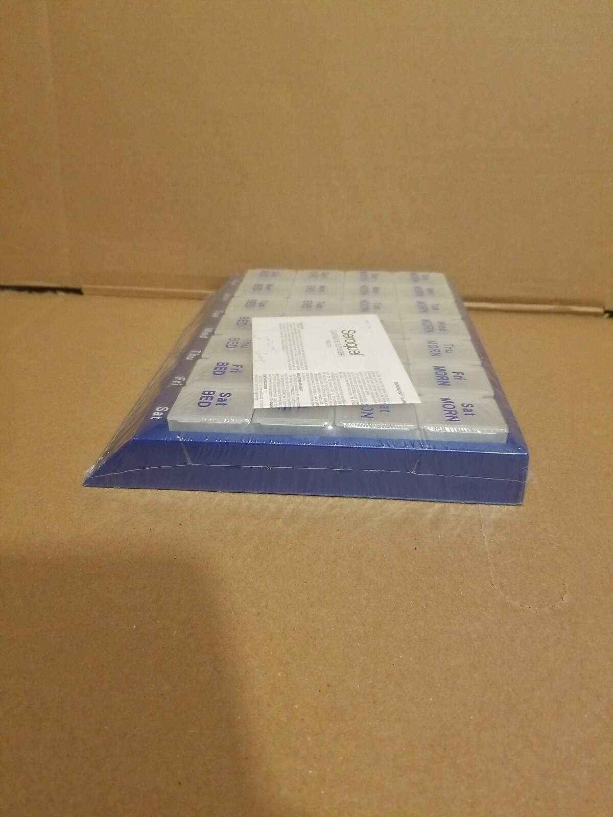Seroquel Pharmaceutical Drug Rep 7-Day Pill Organizer Holder Sorter