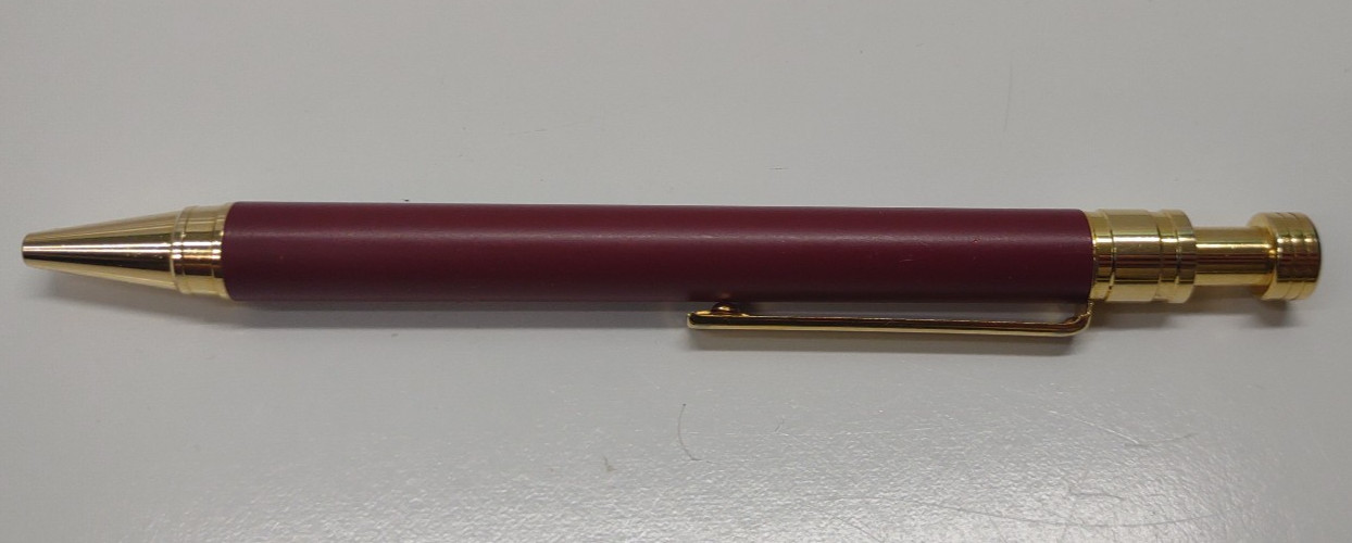 Aricept Donepezil HCL Pharmacutical Promotional Pen Red and Gold