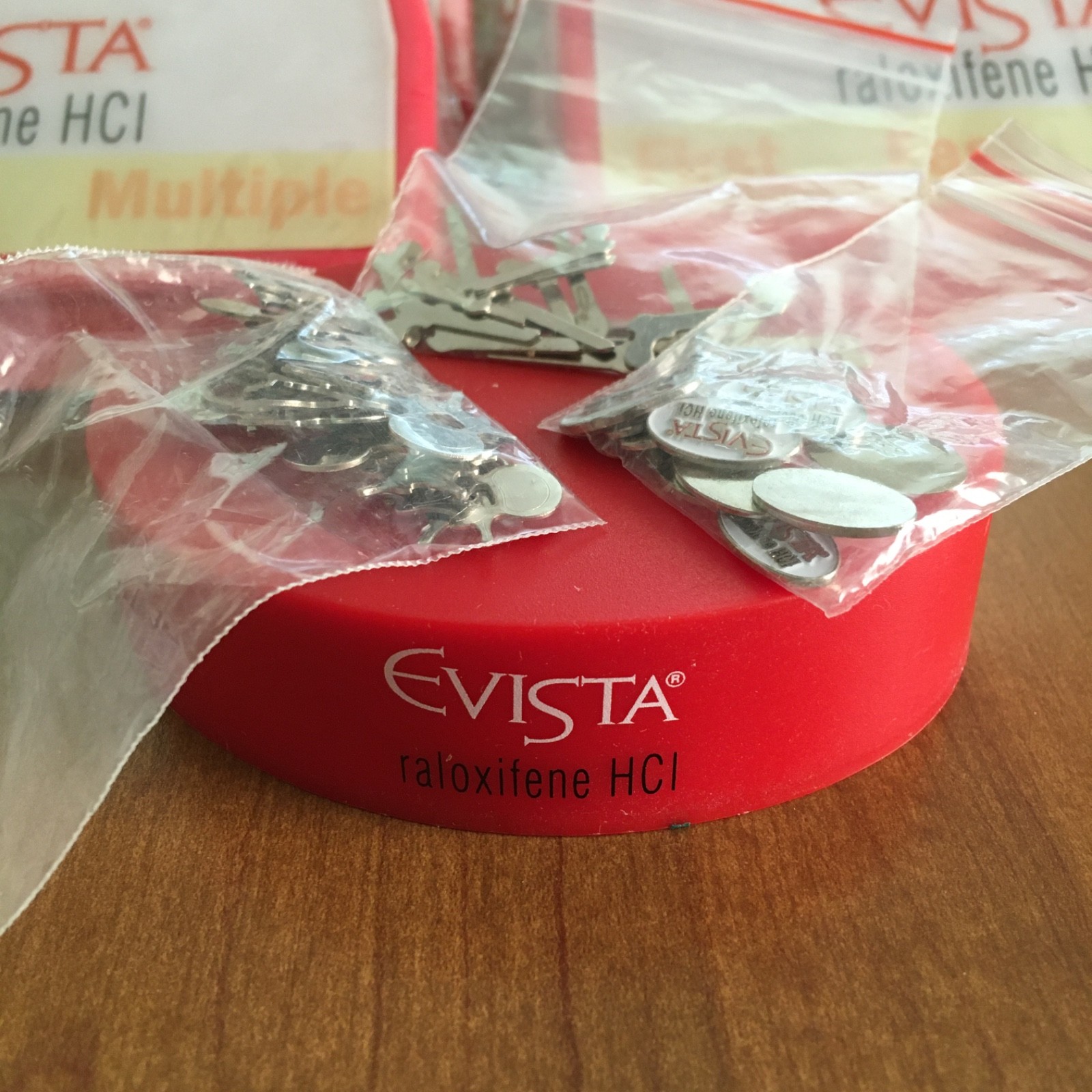 Evista Office Set of 4 Clips with Magnets Pharma Promo New