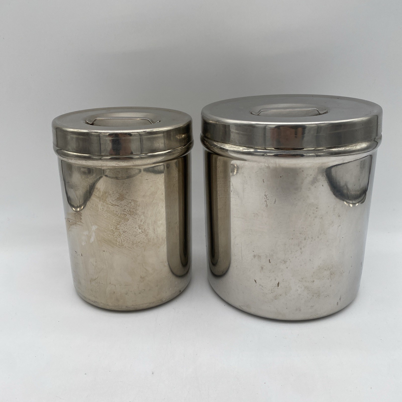 Vollrath Stainless Steel Canister With Medical Lid – Set of 2 – 8802 & 8803