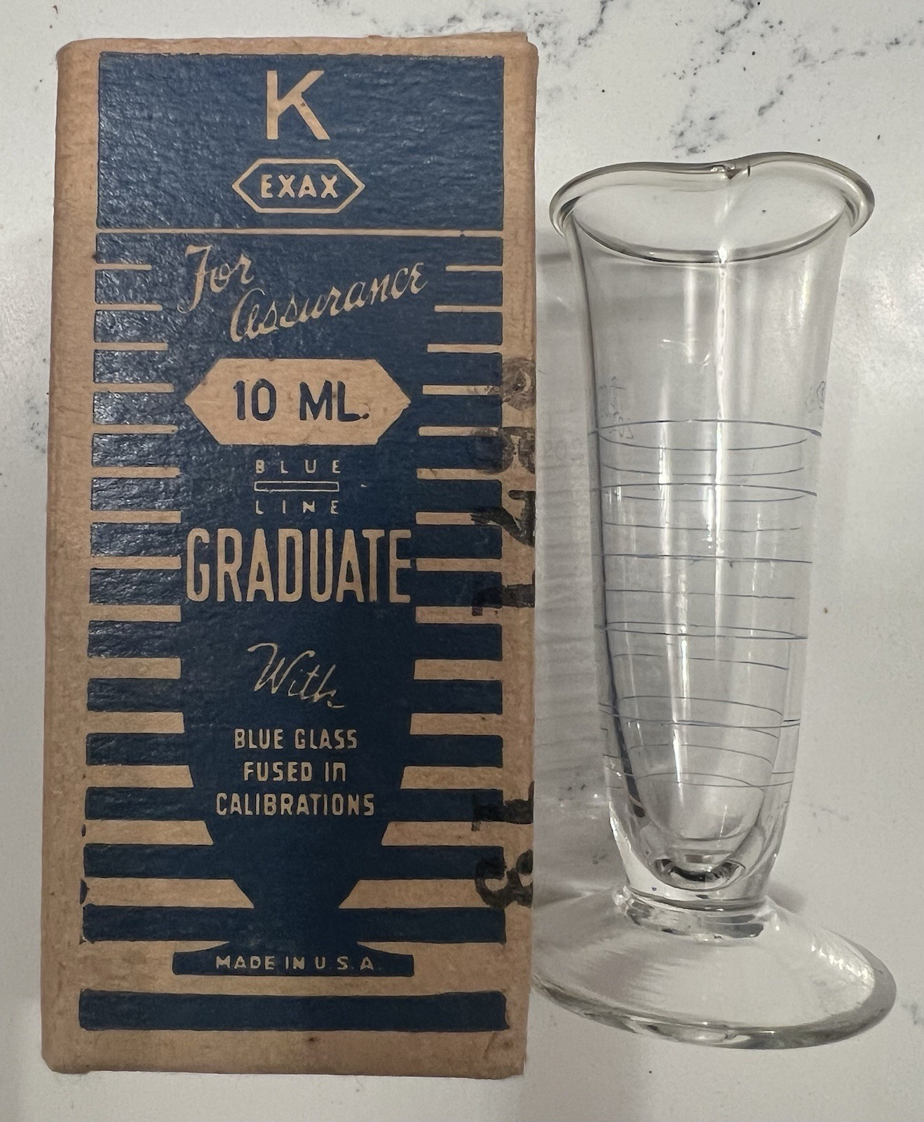 VTG Kimble Exax 10 ML Blue Calibrated Small Glass Apothecary Beaker 1940’s USA