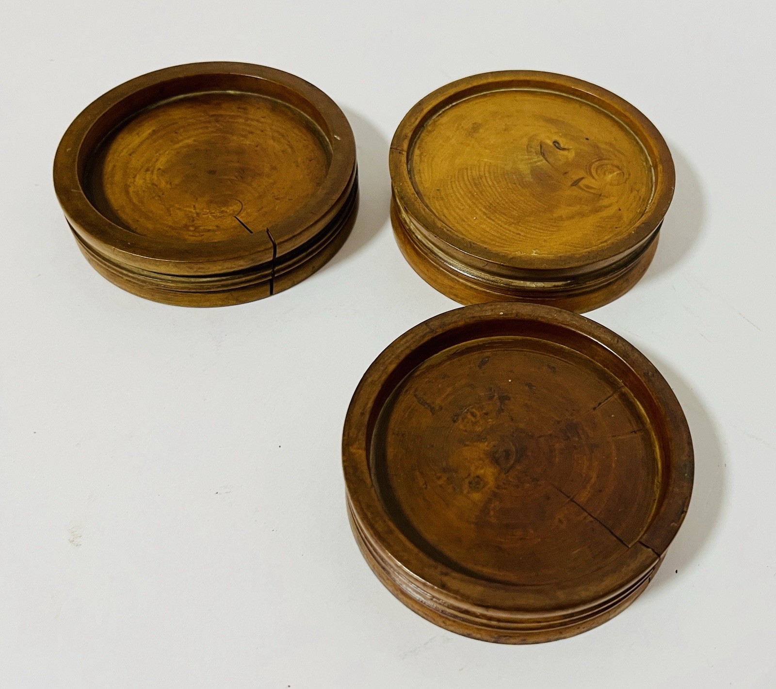 Original Antique Apothecary Chemist Turned Boxwood Treen Pill Rounders Finishers