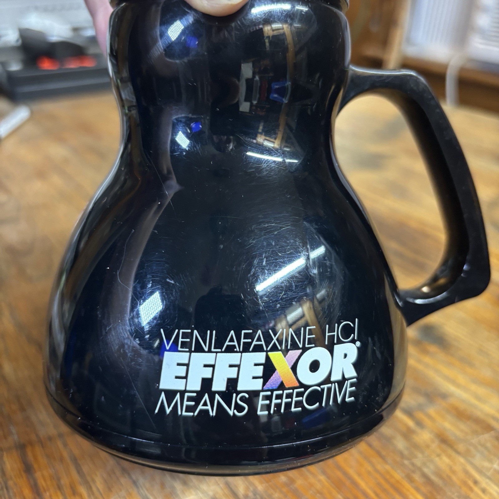 Effexor Black Plastic Travel Mug Drug Rep Pharma Promo Advertising No Spill Cup