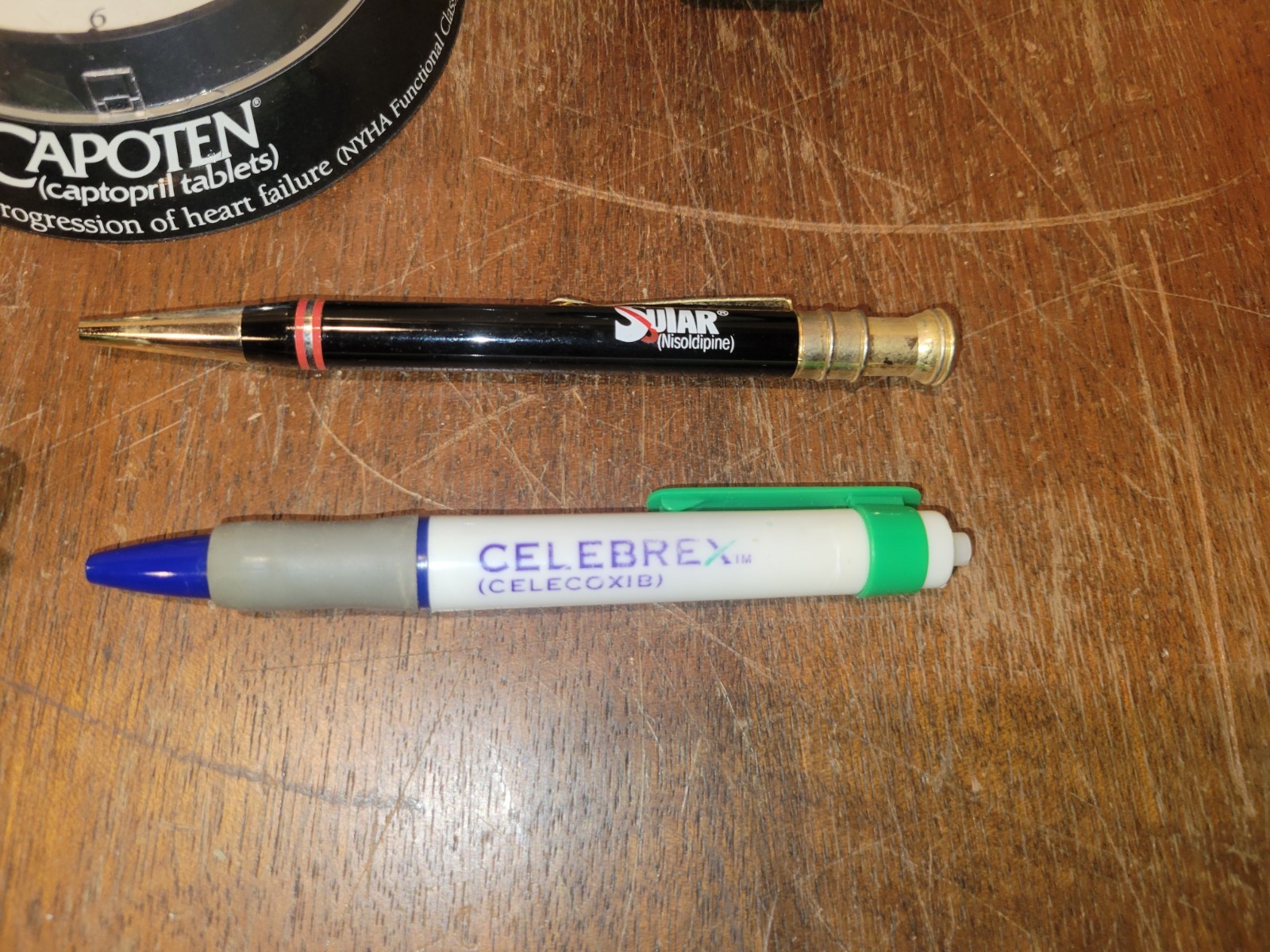 Vtg Drug Rep Pharmaceutical Pens Serevent Capoten Clock Medical Advertising More