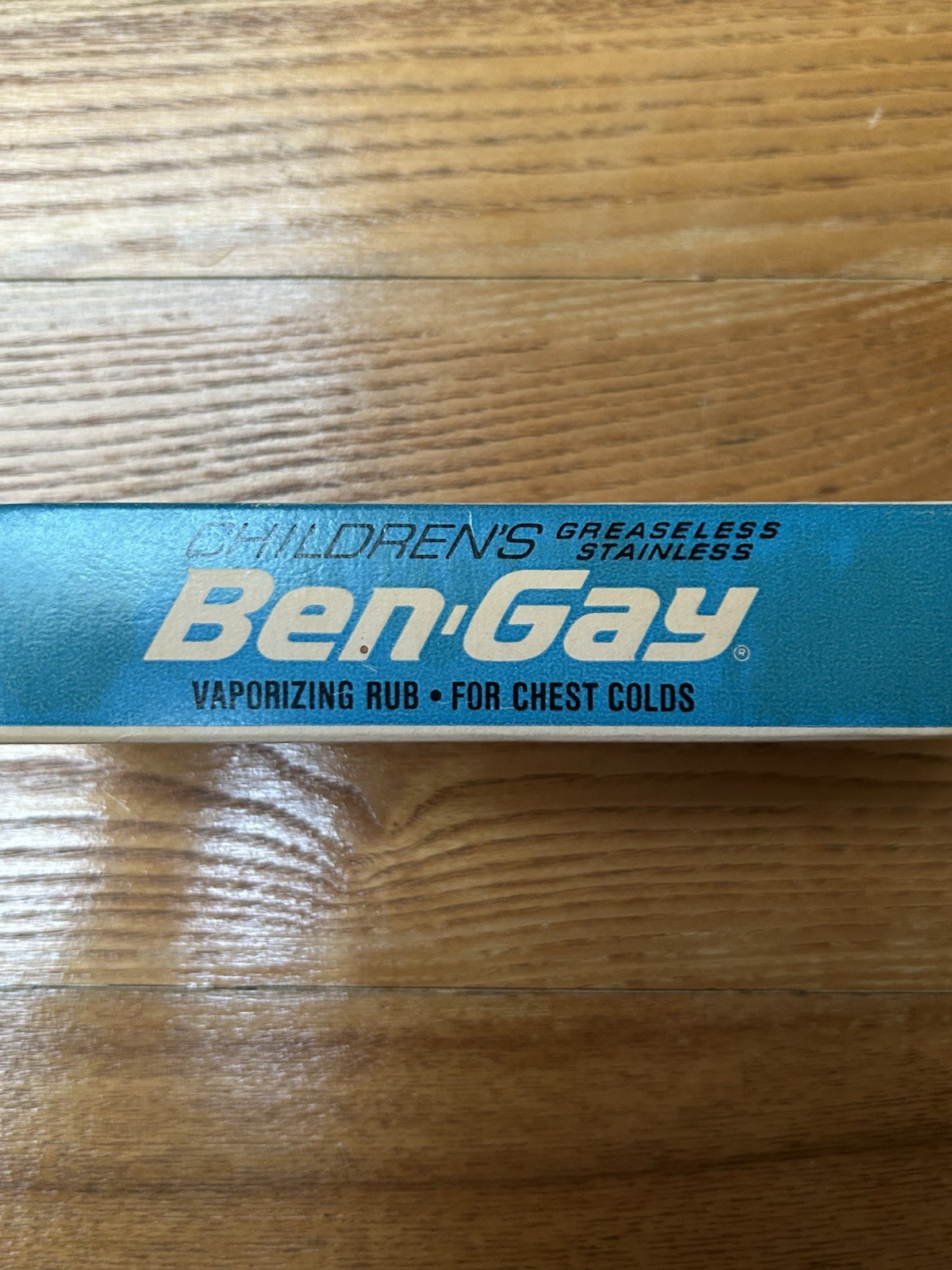 Vintage 1966 Children’s BEN-GAY VAPORIZING RUB in box Pfizer metal tube NOS 60s