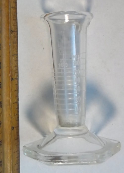 Vintage 5ml-60 minim’s Glass Footed Apothecary Measuring Conical Graduated Spout