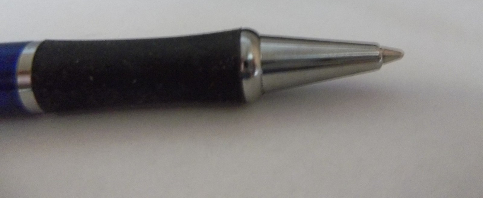 Promotional Pen Metal w/Rubberized Grip – Medium Weight – Rockwell High Open MRI