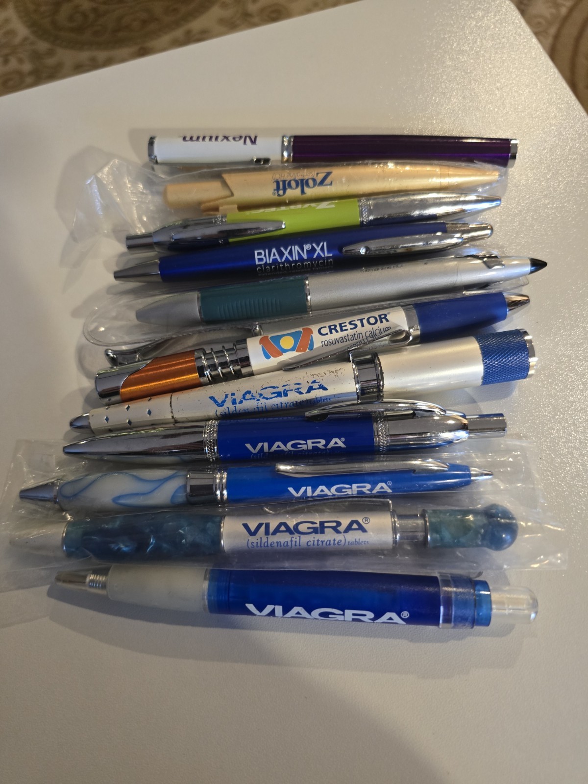 Vintage Pharmaceutical Drug Rep Pen Lot Of 11, 5 Are VIAGRA PENS *NOT TESTED*