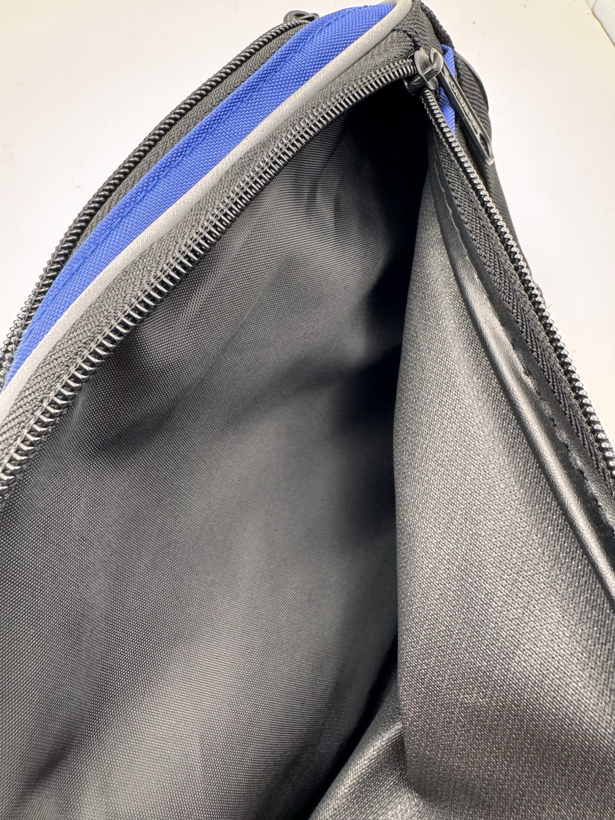 Novo Nordisk Sling Crossbody Bag Gemline Pharma Promo GLP-1 Black Blue