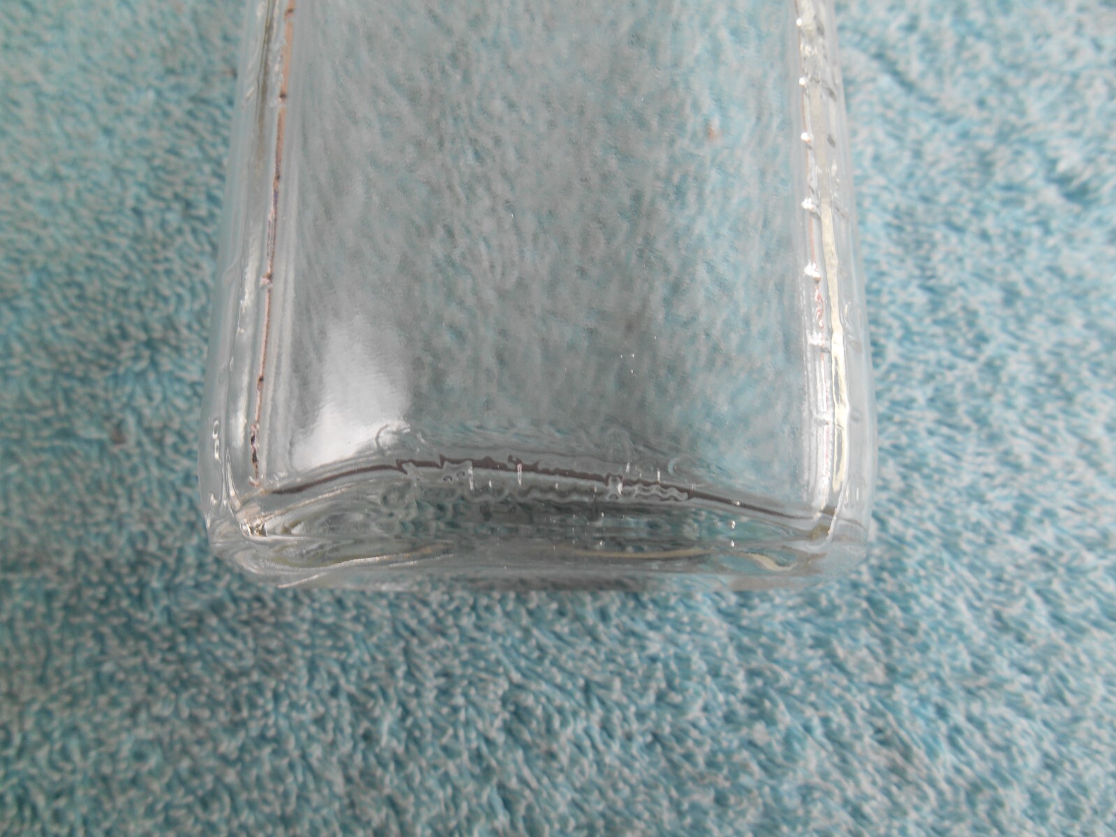 VINTAGE DURAGLAS APOTHECARY Glass Bottle 5-3/4″ Tall