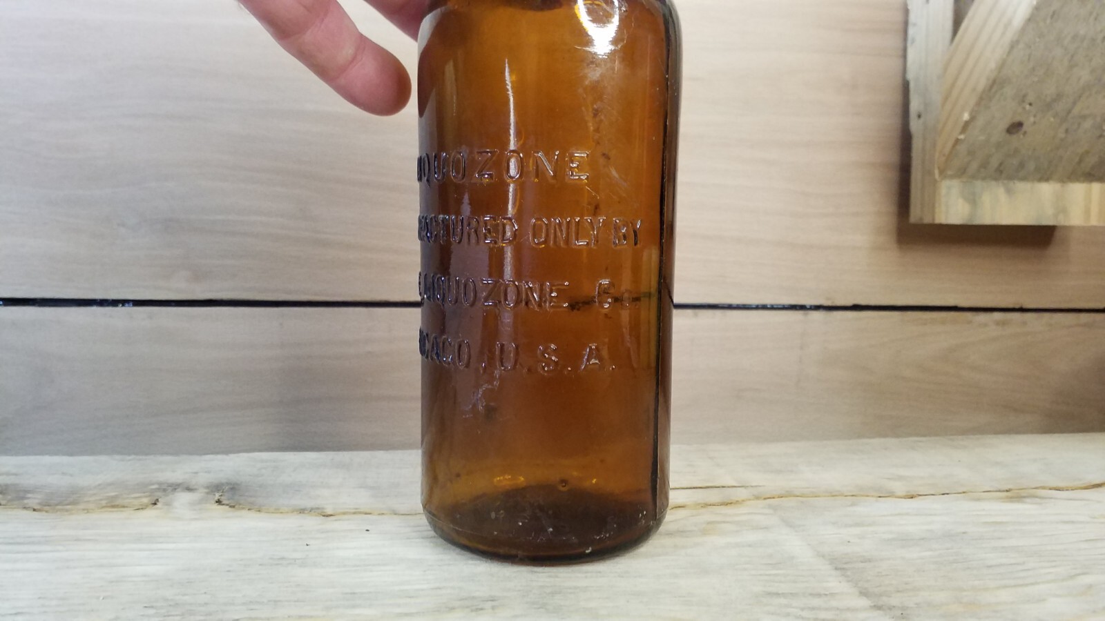 Vintage Brown Chemical Bottle LIQUOZONE MFD. BY THE LIQUOZONE CO. CHICAGO US