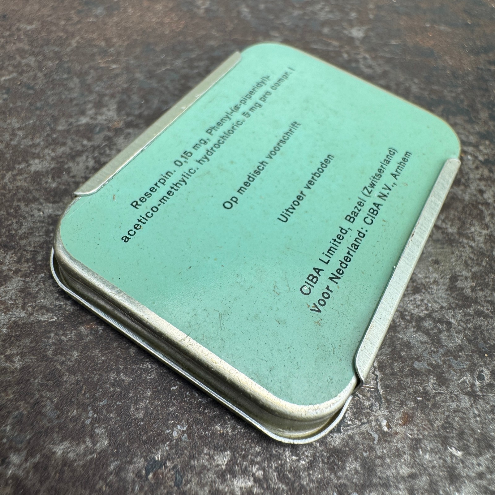 Vtg c.1960s SERPATONIL Advertising Medical Tin – GERMAN – EMTPY / NO CONTENTS