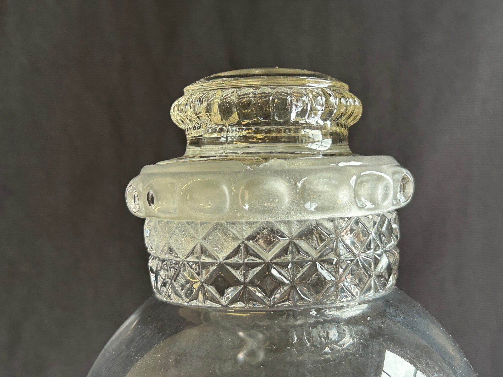 Pharmacy Globe Jar with Lid