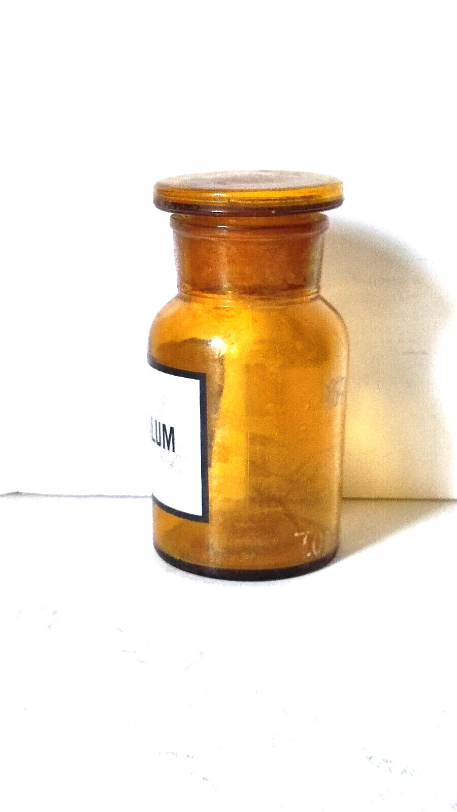 THEMISALUM, Vintage Glass Apothecary Pharmacy Amber Jar, 100 ml, Cap