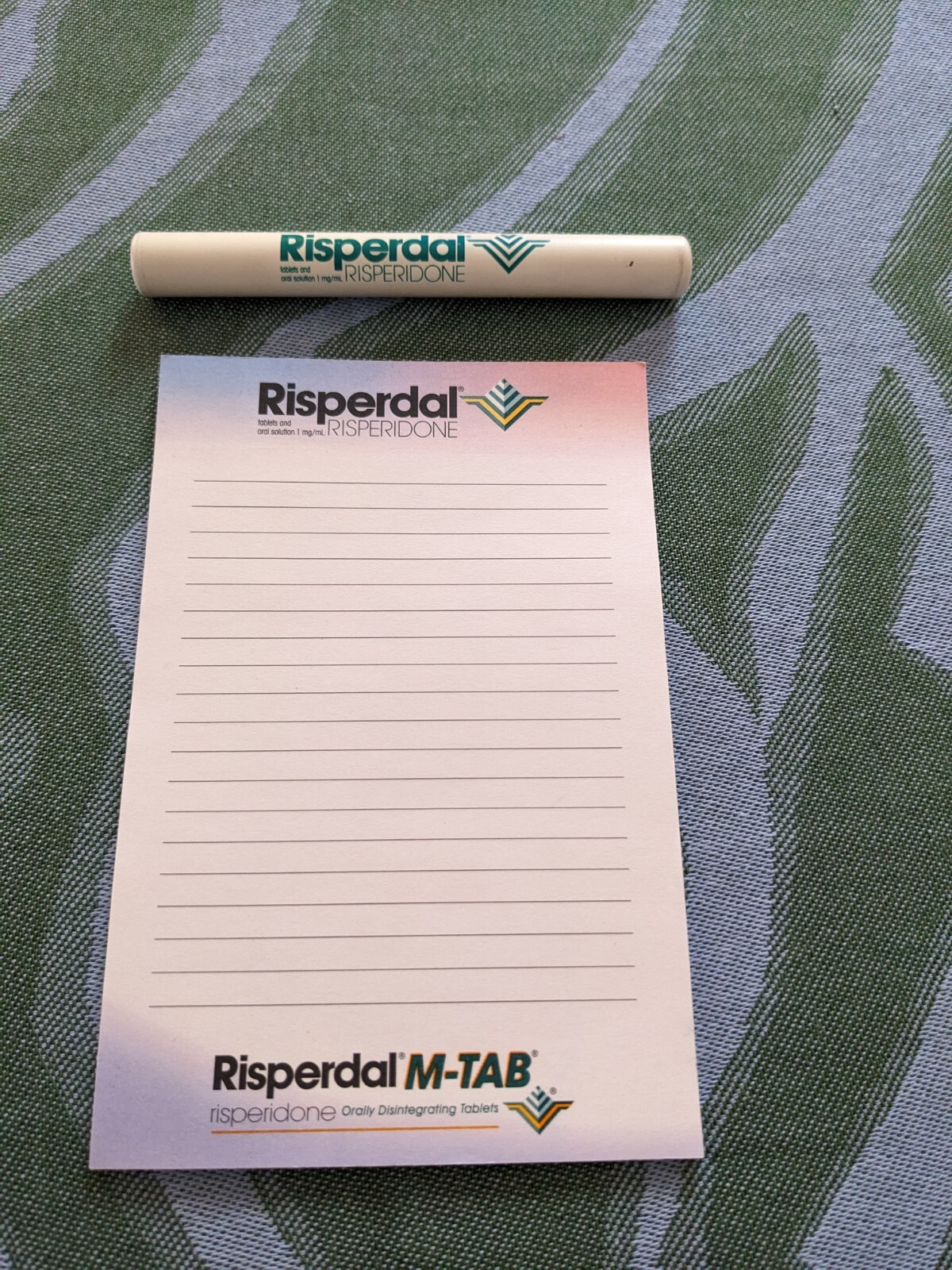 Risperdal Pen Light & Post It Lot Drug Rep Pharmaceutical Promo Risperidone