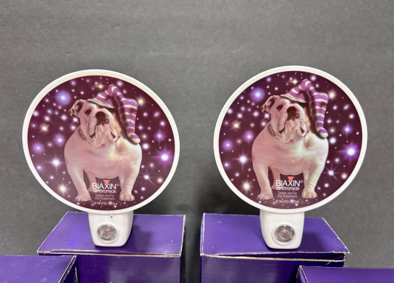 Pharmaceutical Advertising Promo Automatic Night Light Biaxin Novelty Bulldog