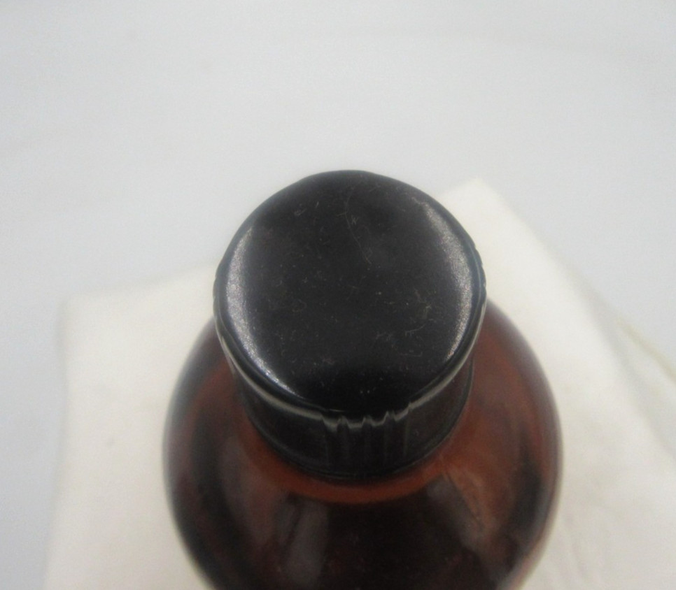 CT26 – 1976 Benzine 6″ Amber Paper labeled EMPTY Medicine bottle