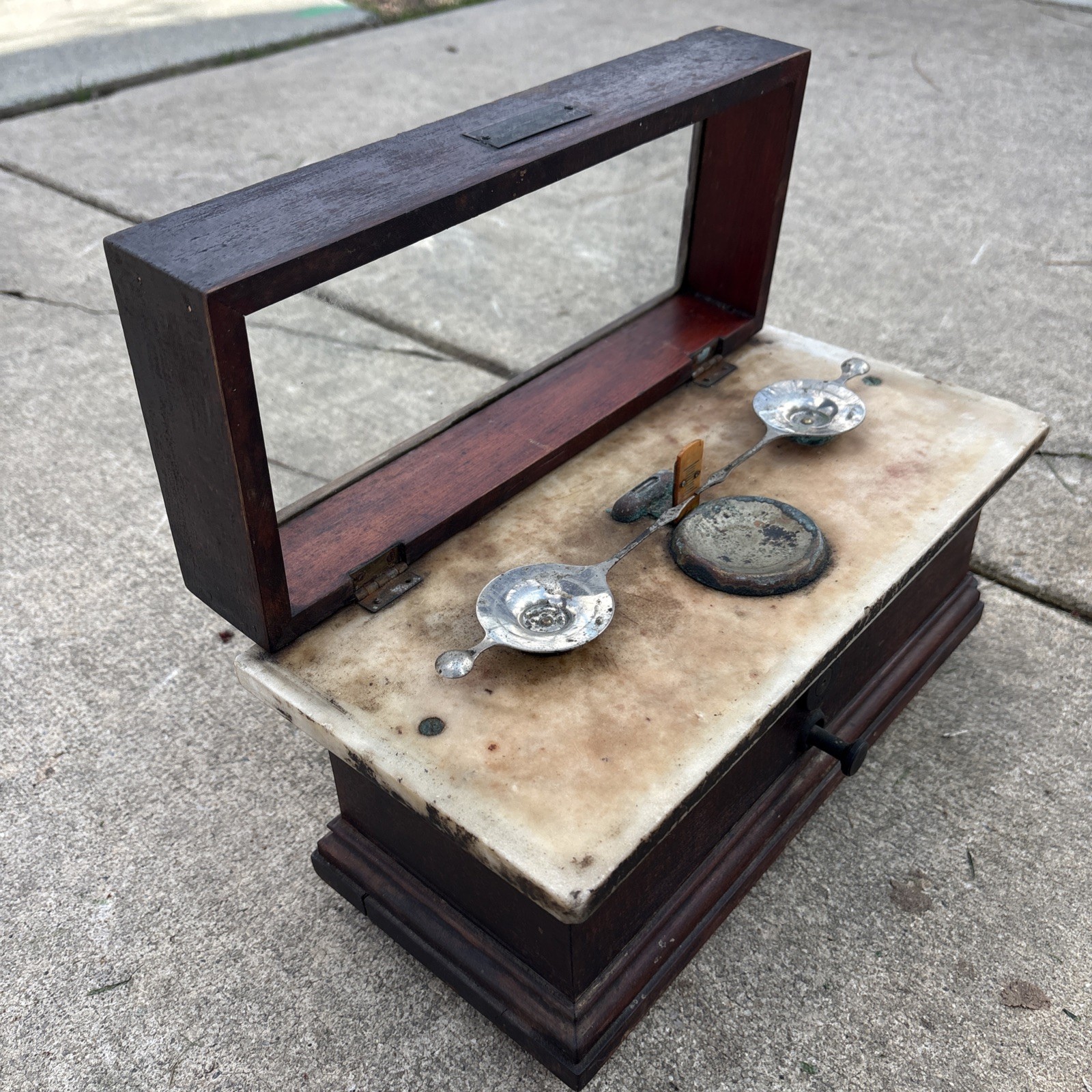 Antique Marble & Wood Apothecary Pharmacist Balance Gold Bouillon Scale Rustic