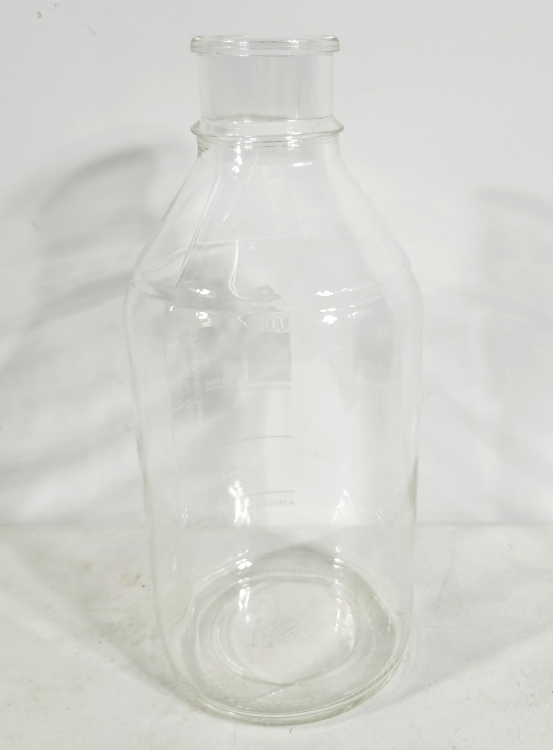 1000ML Amsco Round Glass Apothecary Clear Measuring Bottle Vintage