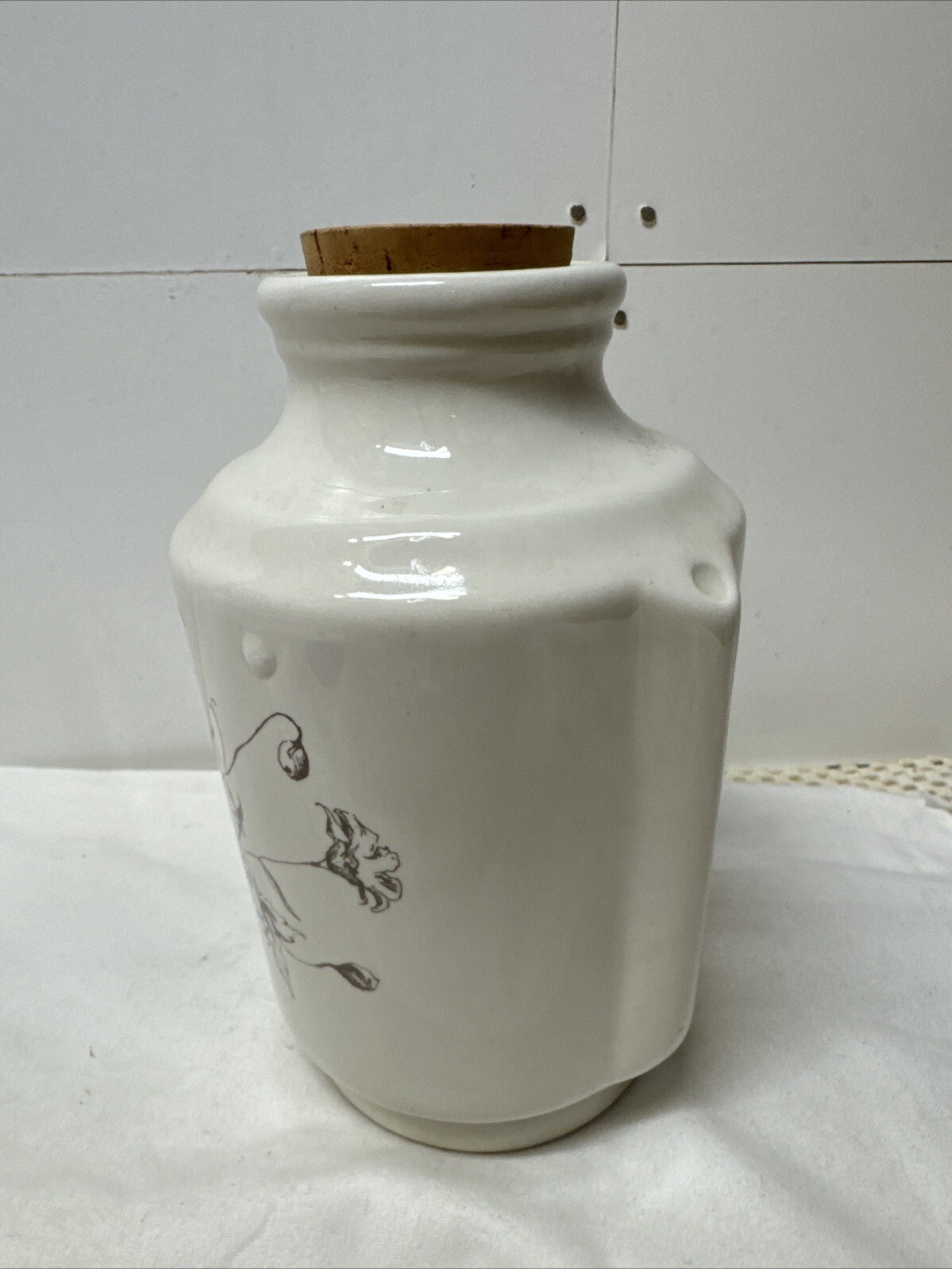 Eli Lilly Replica 6″ Westminster Inhaler Pharmaceutical Marking Advertising