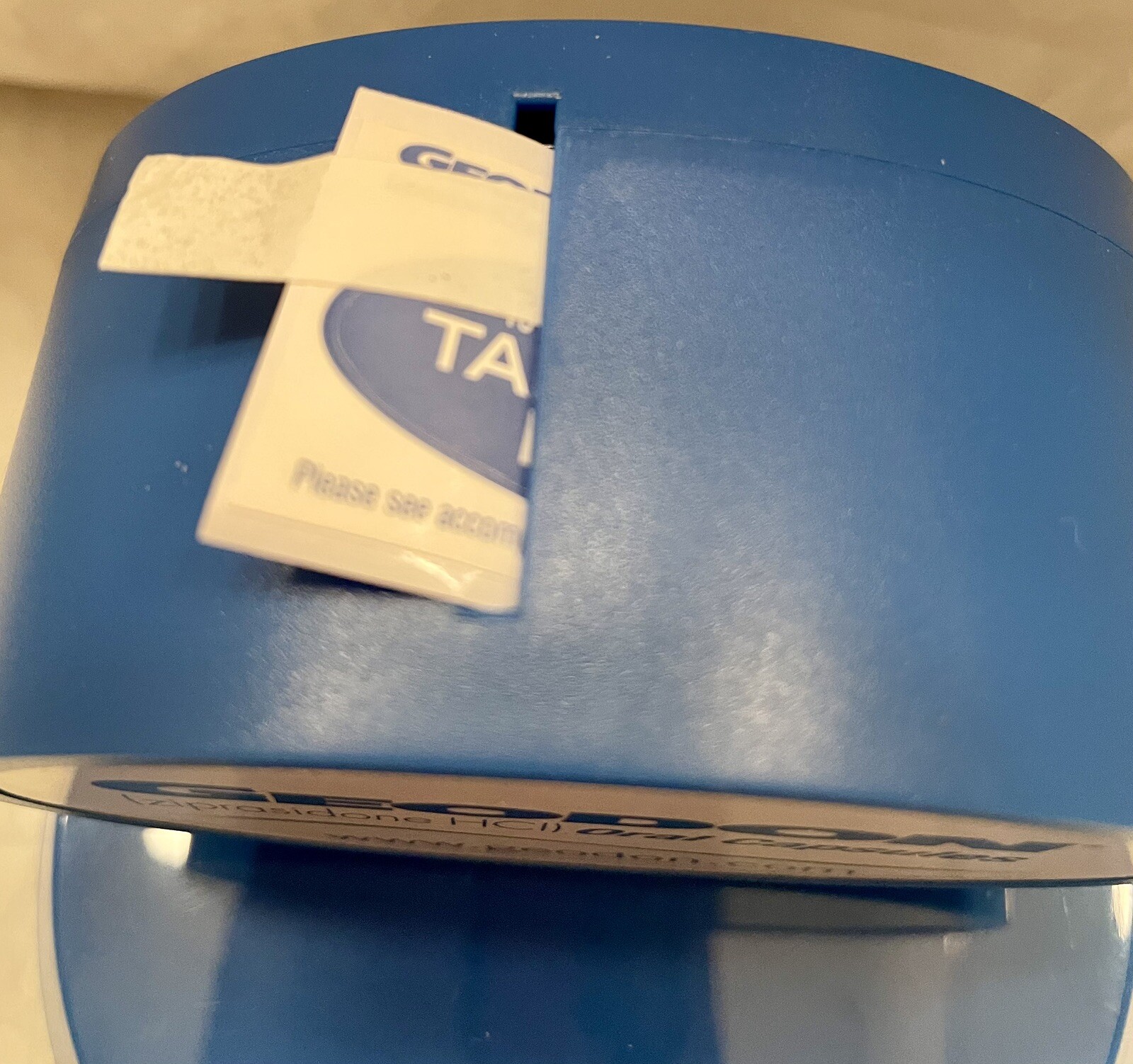 VTG GEODAN 2006 BLUE STICKER DISPENSER/PAPERWEIGHT Pharma Advertising Rep Logo