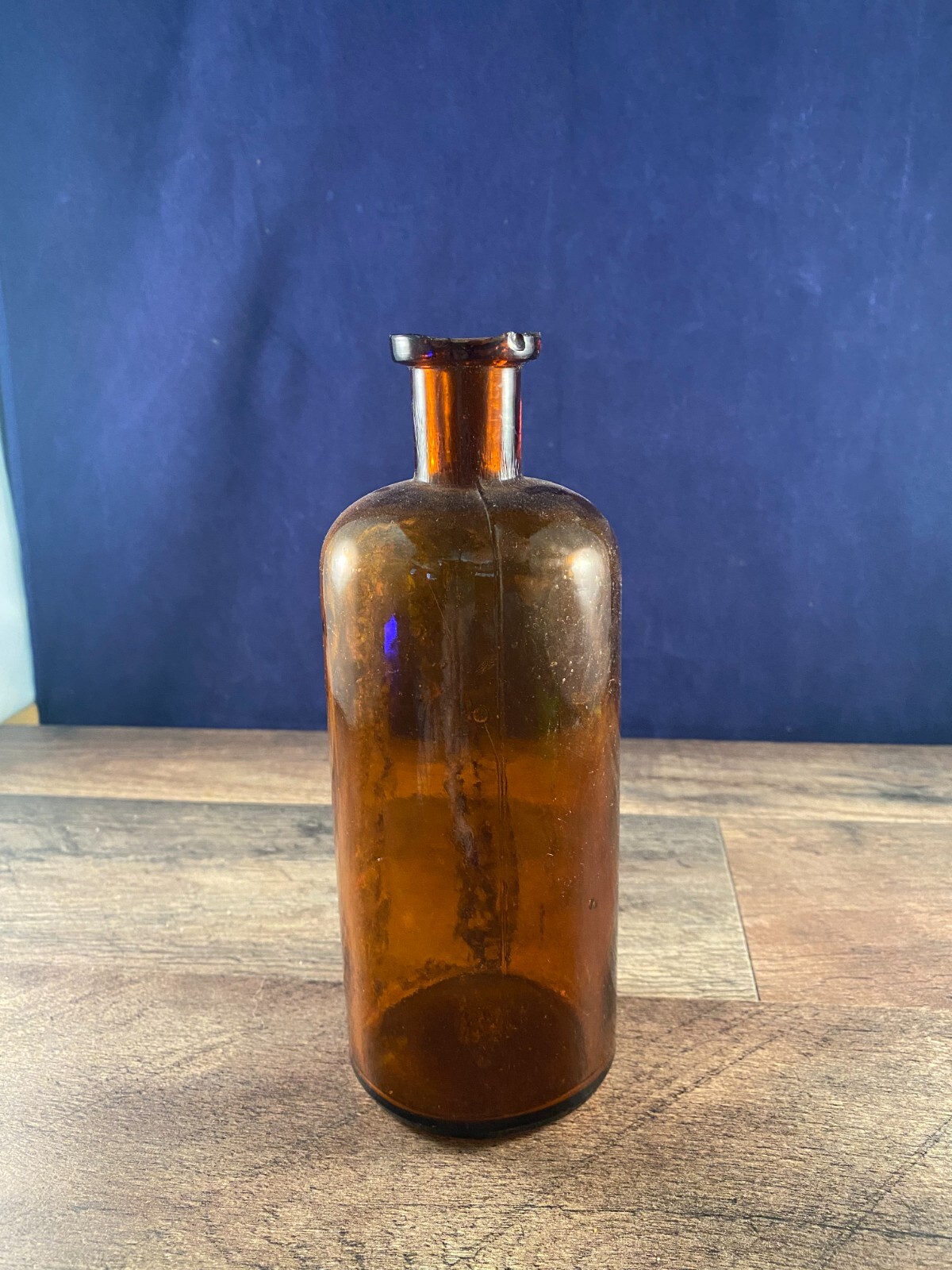 Lehn & Fink New York Brown Glass Apothecary Medical Chemical Bottle 3″Dia X 7.5″