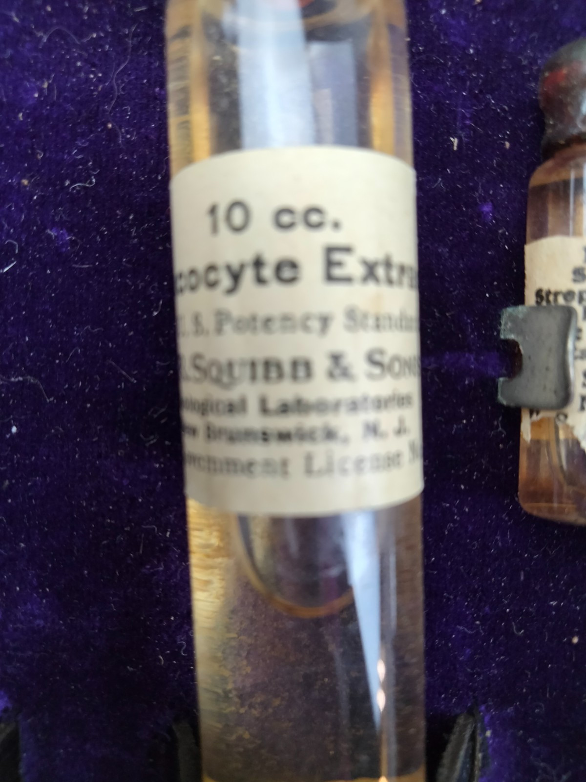 Squibb Pharmaceutical Representative Velvet Lined Sales Kit Early 20th Century
