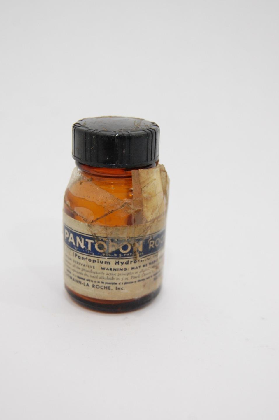 VTG EMPTY Hoffman-La Roche Pantopon Pantopium 1/4oz Glass Bottle Medical Poison