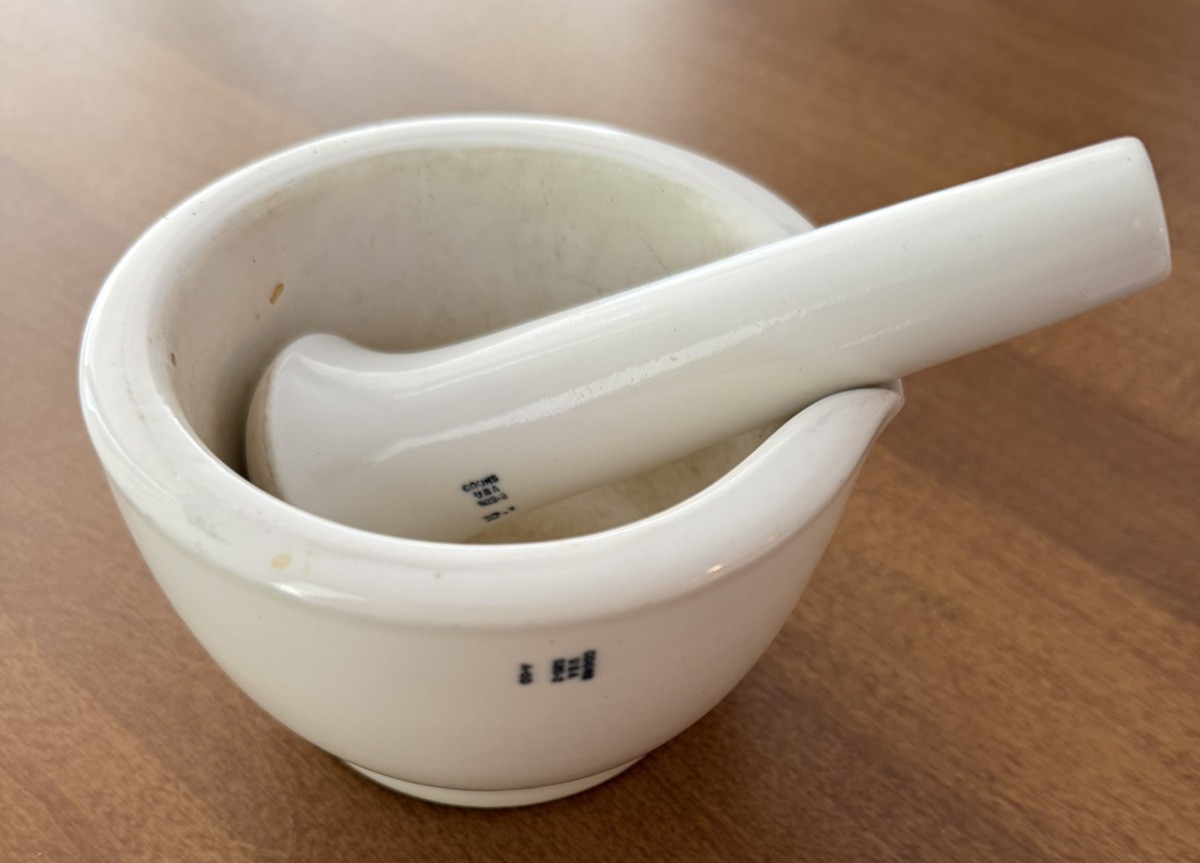 Vintage Large White Coors Porcelain Mortar Pestle Set 520-3