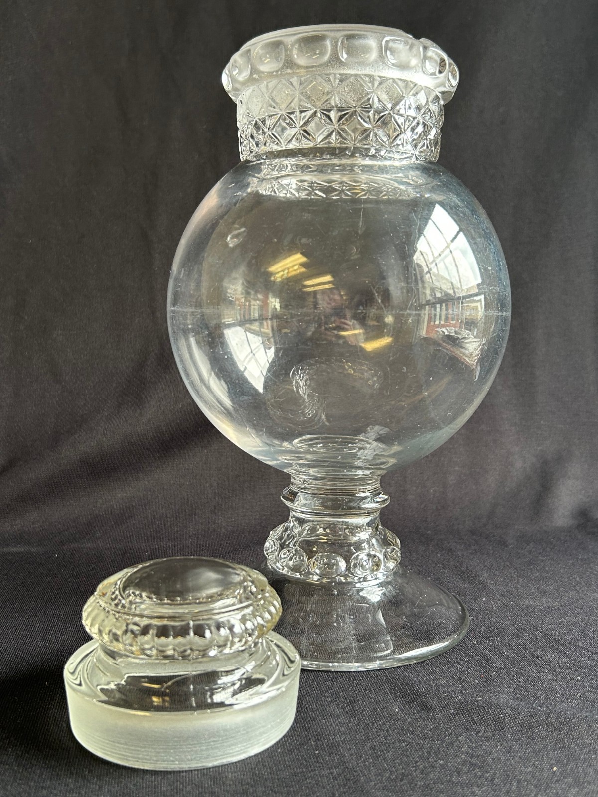 Pharmacy Globe Jar with Lid