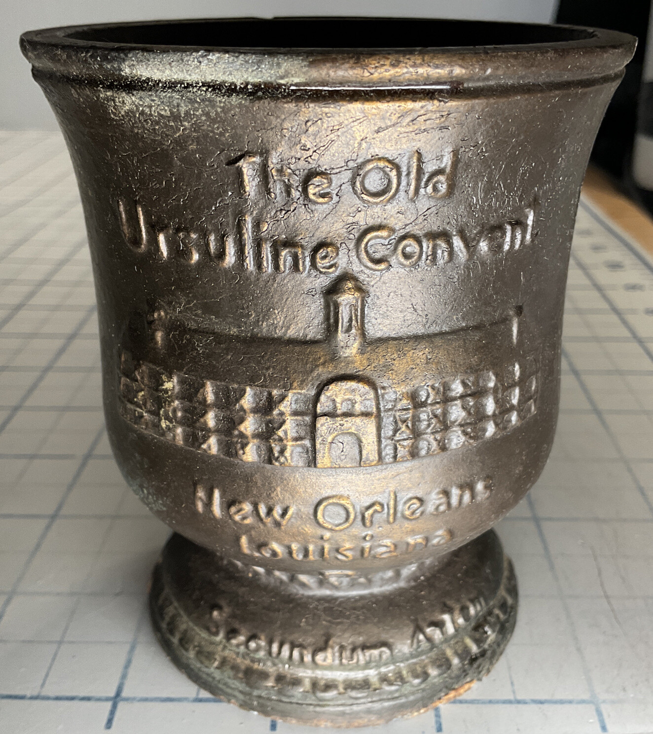 vintage 1986 Schering metal Mortar and Pestle Pharmacopeia New Orleans Ursuline