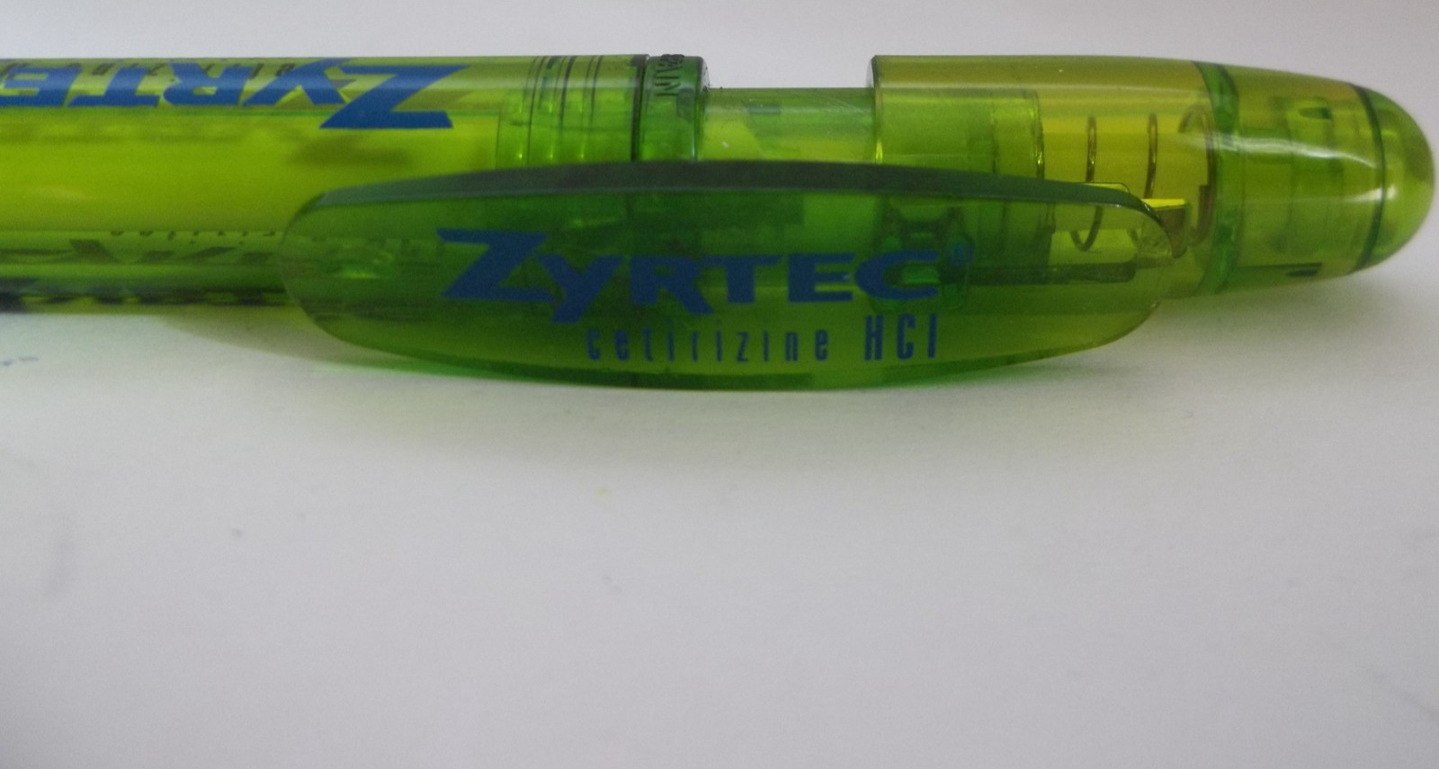 ZYRTEC Promotional Pen Plastic Medium Weight Pharma Advertising-Pen Writes
