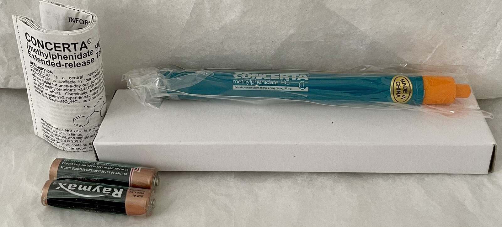 VTG CONCERTA PHARMA DRUG REP LOGO ADVERTISING DOCTOR’S EXAM LIGHT PENLIGHT NEW
