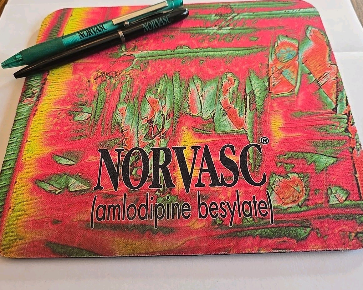 NORVASC Mouse Pad & Pens Medical Advertising Pharmaceutical Vintage Pens Write