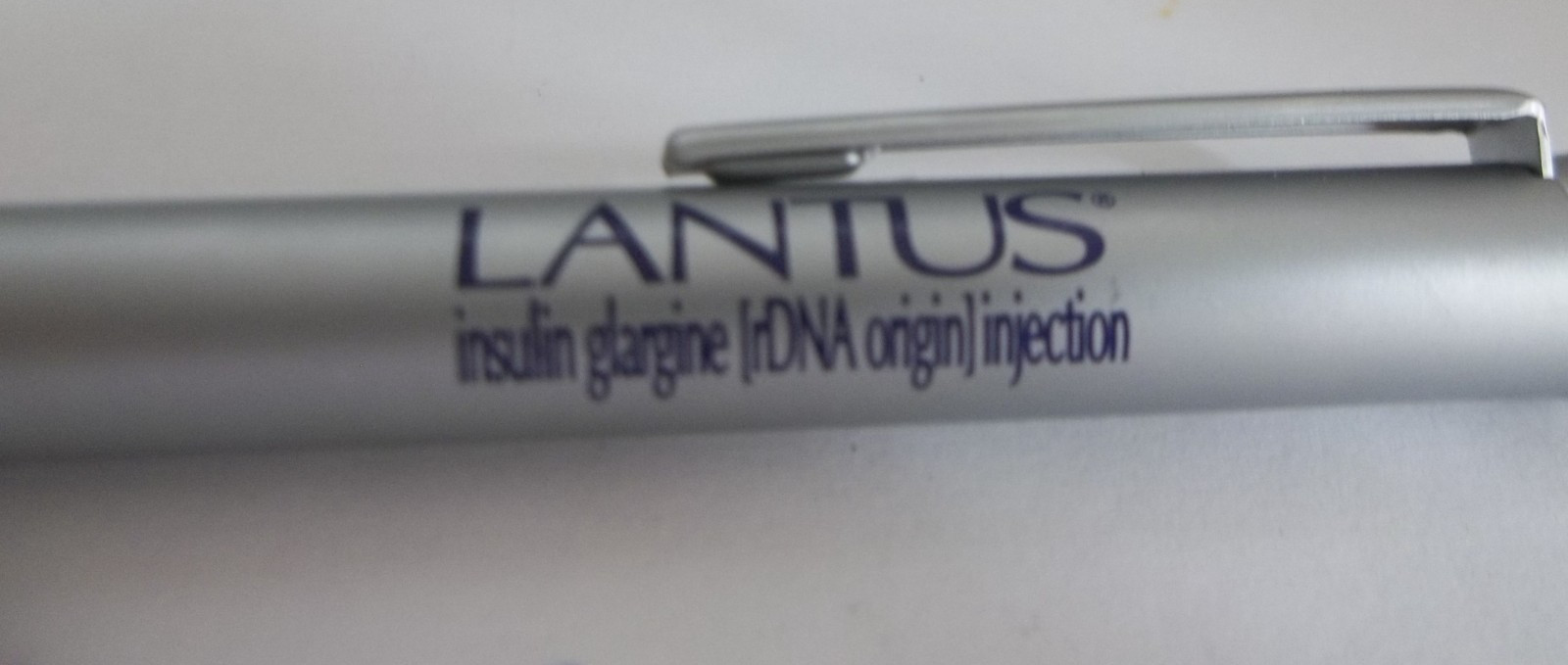 LANTUS Promotional Pen Silver Metal Slim Medium Weight w/ Dotted Rubber Grip