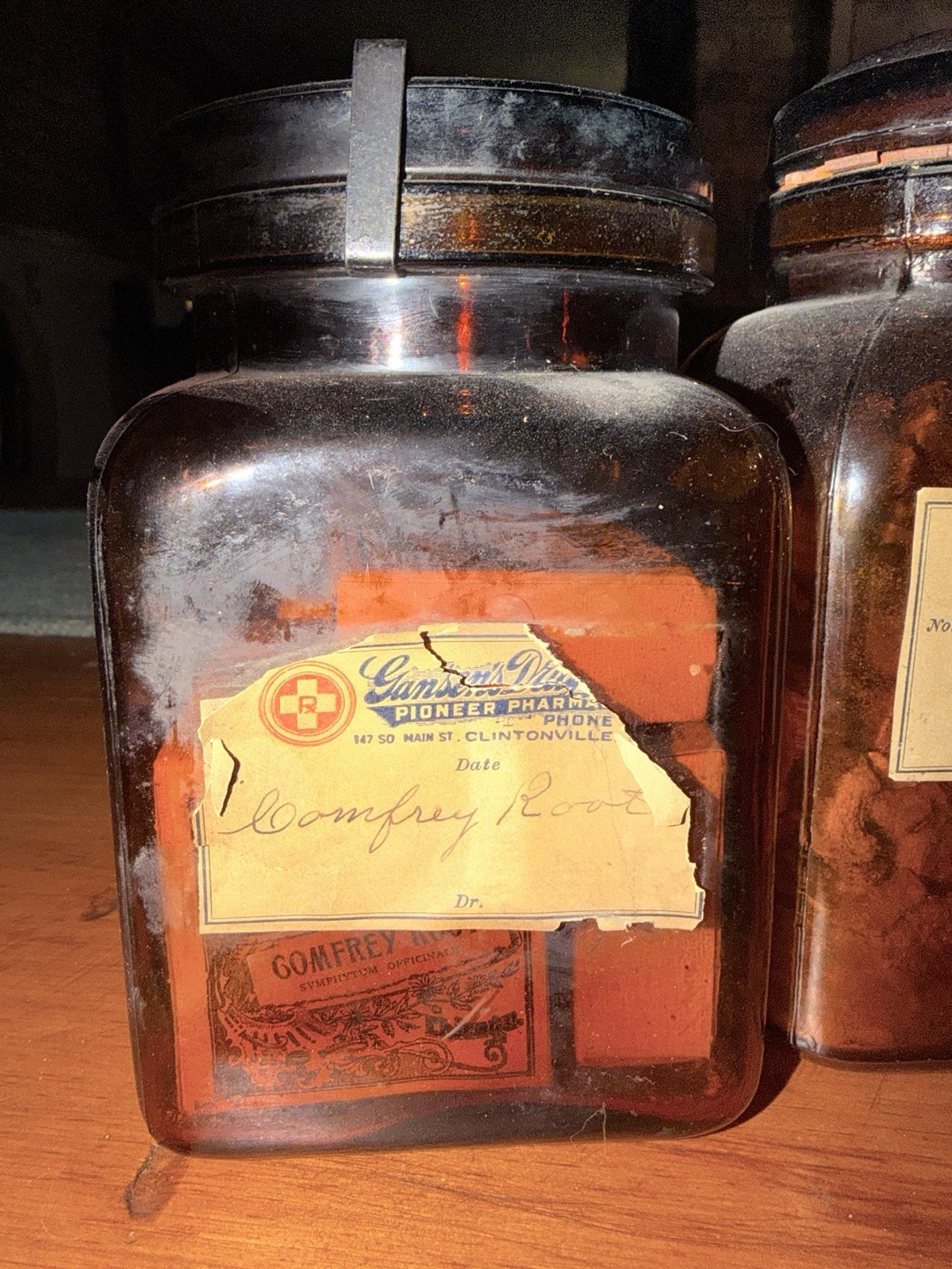 3 Vintage Gansen’s Drug Store Pioneer Pharmacy Amber Glass Jars w/ Labels