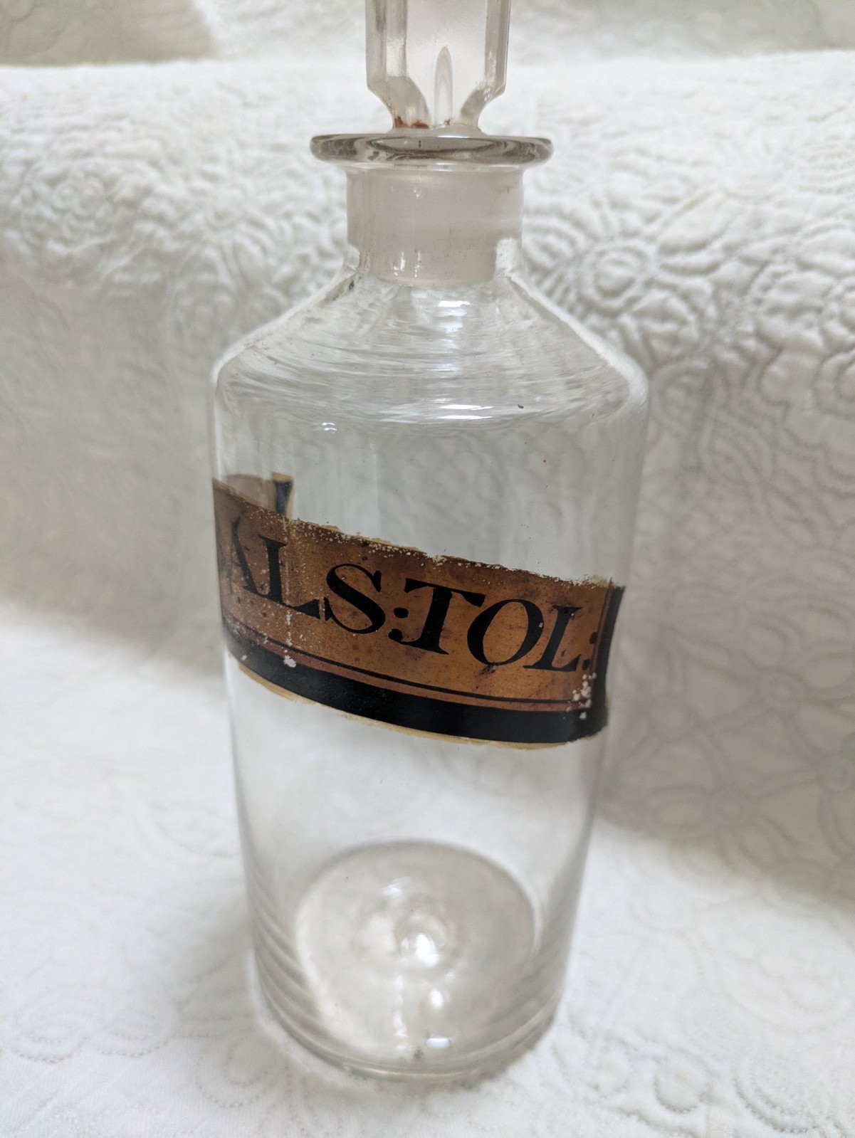 Antique Apothecary or Pharmacy Gold Label Bottle – Balsam Tincture