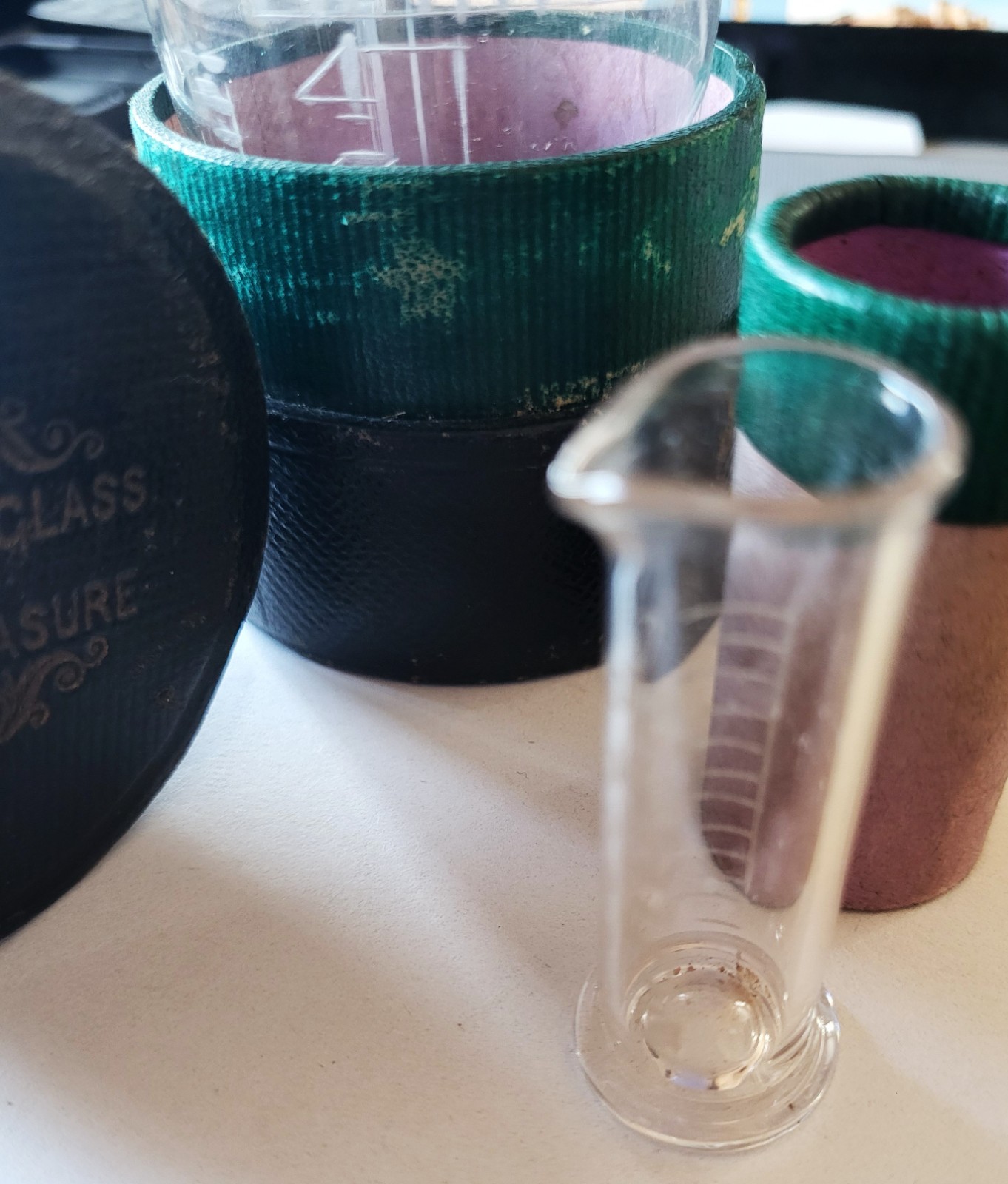 Antique Measuring Glasses & Cases. Refxad