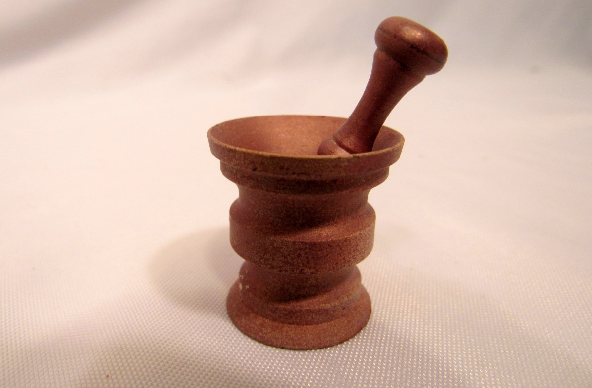 LOT OF 3 VINTAGE APOTHICARY BRASS WEIGHT SETS-INCLUDES A TINY BRASS (EZS001152)