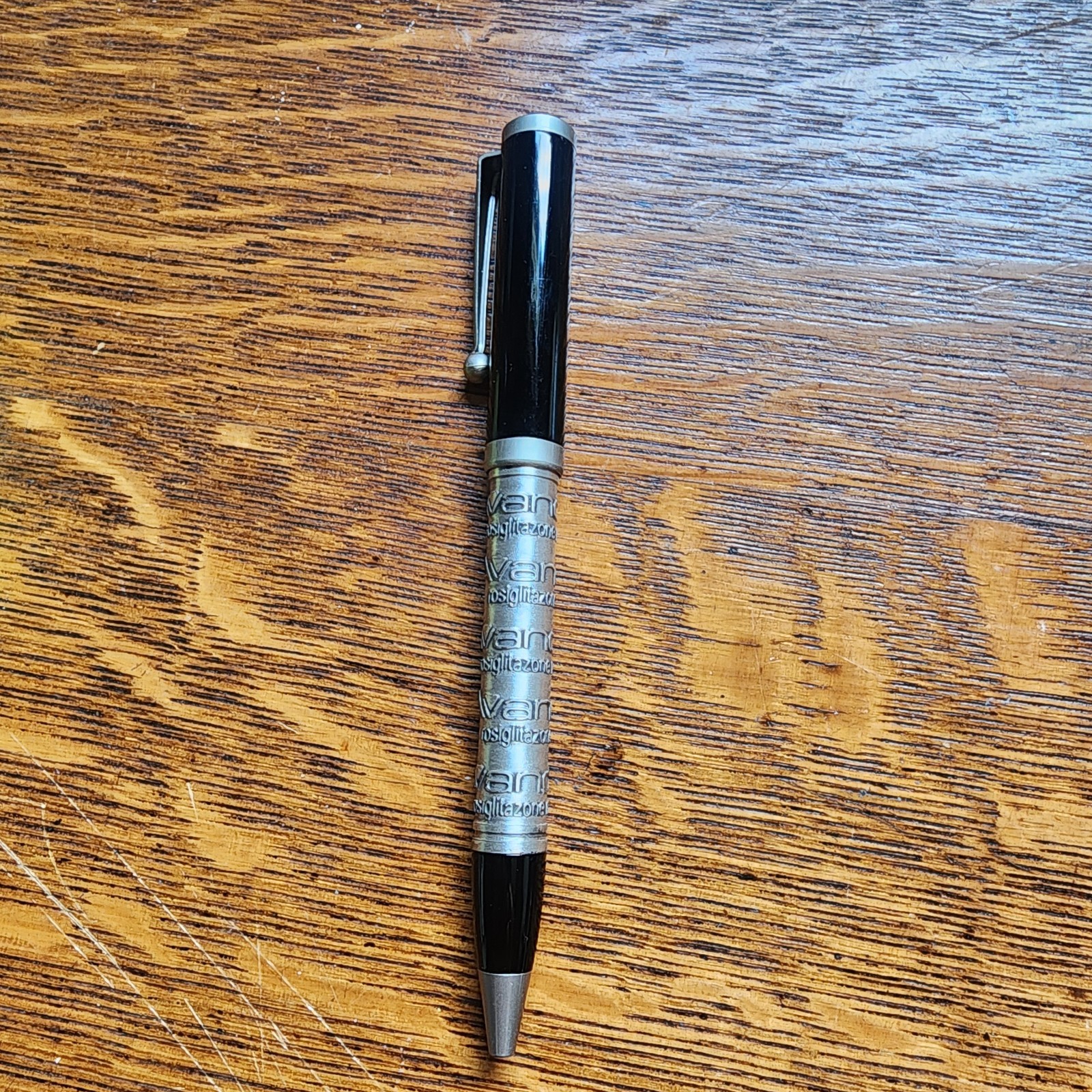 AVANDIA METAL DRUG PHARMACEUTICAL PEN PEWTER BLACK RAISED LETTERS