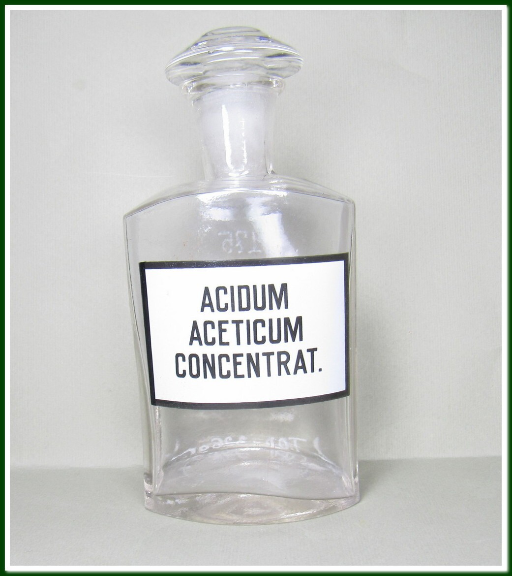 Vintage Medical Science Glass Bottle,Germany,ACIDUM ACETICUM CONCENTRAT
