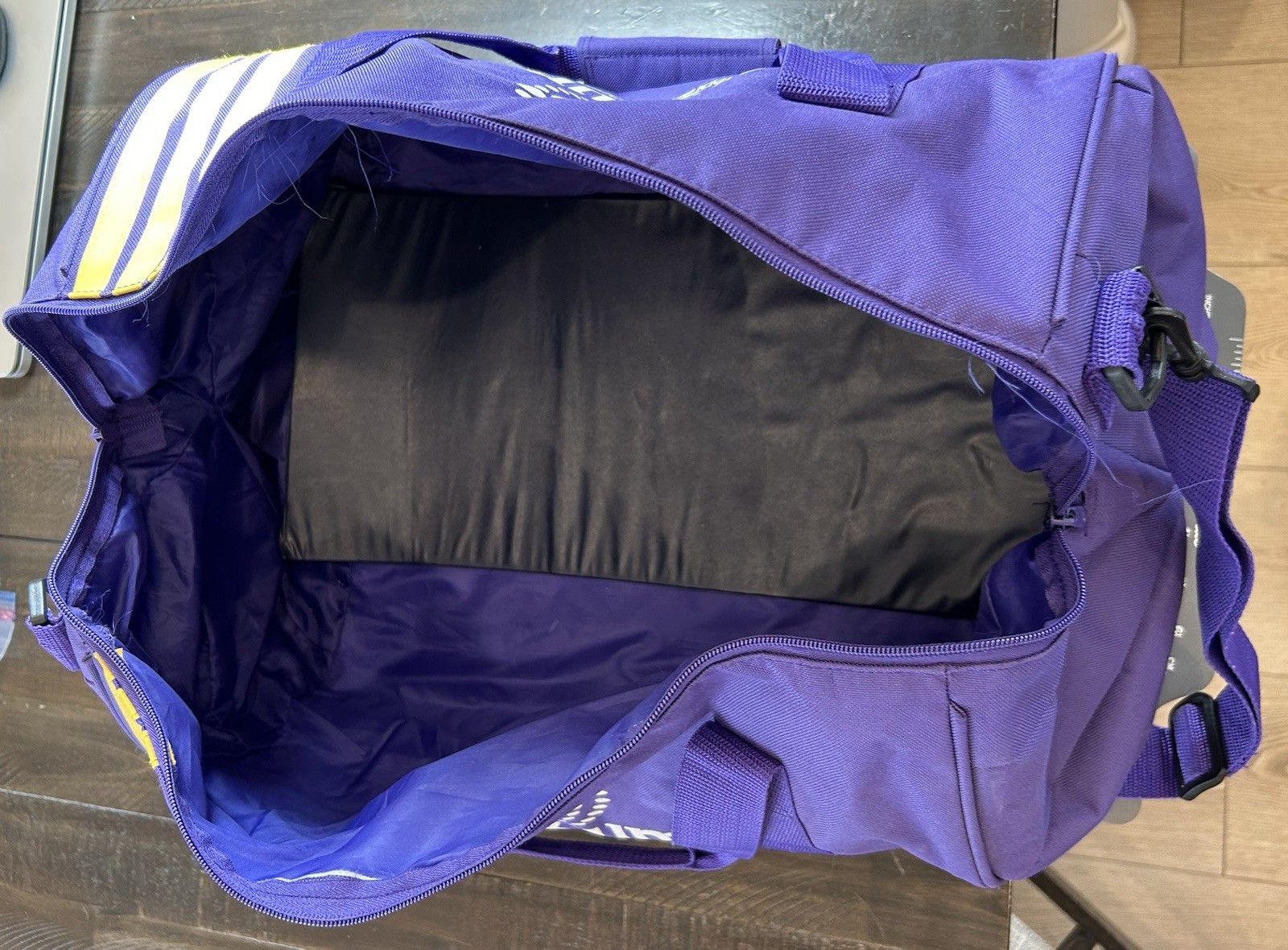 Nexium the Purple Pill AstraZeneca Pharmaceutical Advertising Promo Duffle Bag